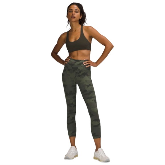 NWT Lululemon Wunder Train High Rise Crop 23" - Picture 2 of 14